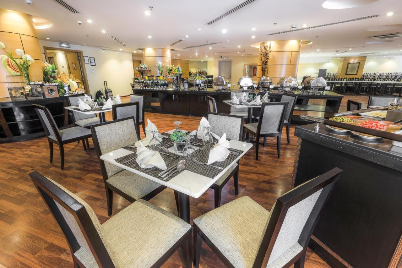 מכה Elaf Al Mashaer Hotel Makkah מראה חיצוני תמונה The hotel's restaurant