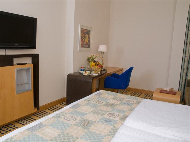 מכה Elaf Al Mashaer Hotel Makkah מראה חיצוני תמונה A room at the hotel