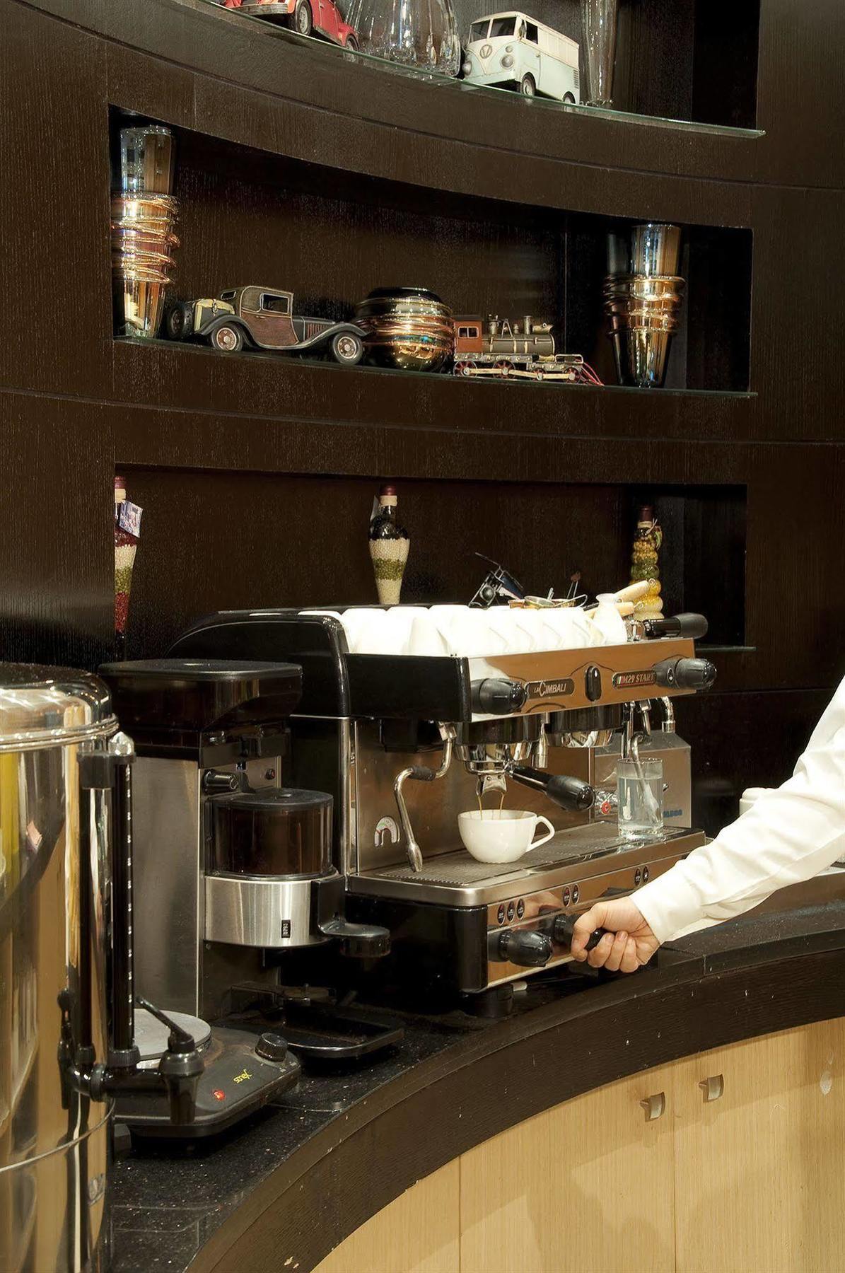 מכה Elaf Al Mashaer Hotel Makkah מראה חיצוני תמונה Espresso machine